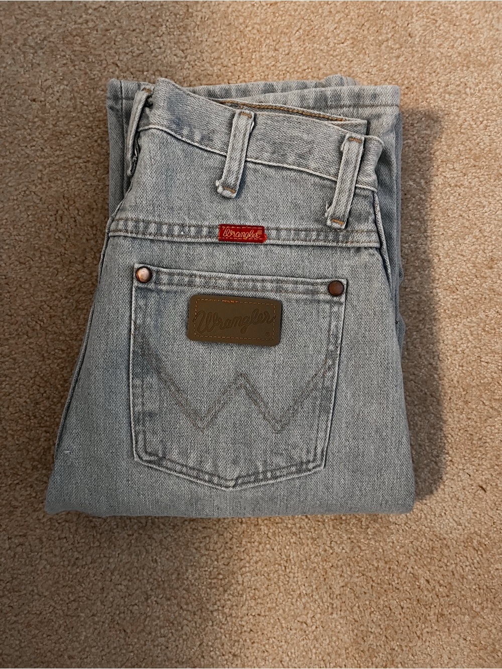 Women’s Wrangler Light Wash Cowboy Cut Slim Fit Jean